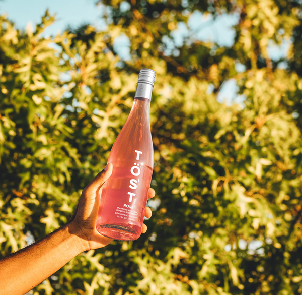 TÖST ROSÉ Alcohol-Free Sparkling Beverage (25.4 fl oz)