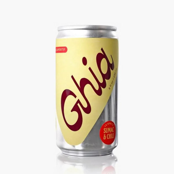 Ghia Le Spritz Sumac + Chili alcohol-free aperitif yellow can on a white background