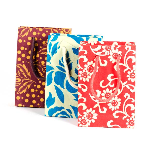 Matr Boomie Fair Trade - Recycled Paper Small Gift Bag 4x6x2 - Assorted Eco-friendly